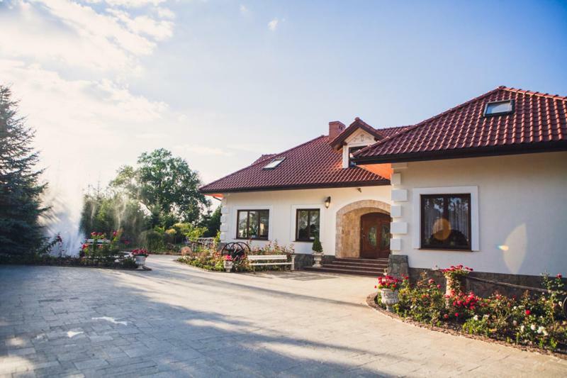 Dworek Kurowski * Stettino